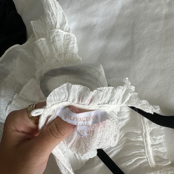 Olivacious white ruffle flowy dress - Picture 2 of 2